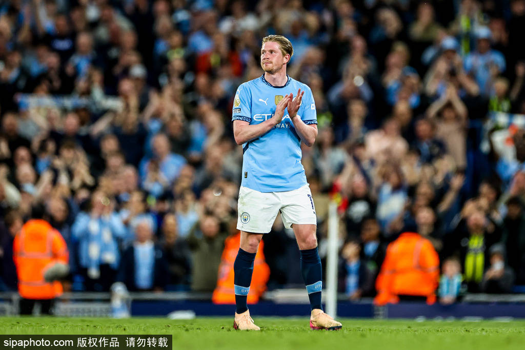 在西班牙足 在西班牙足